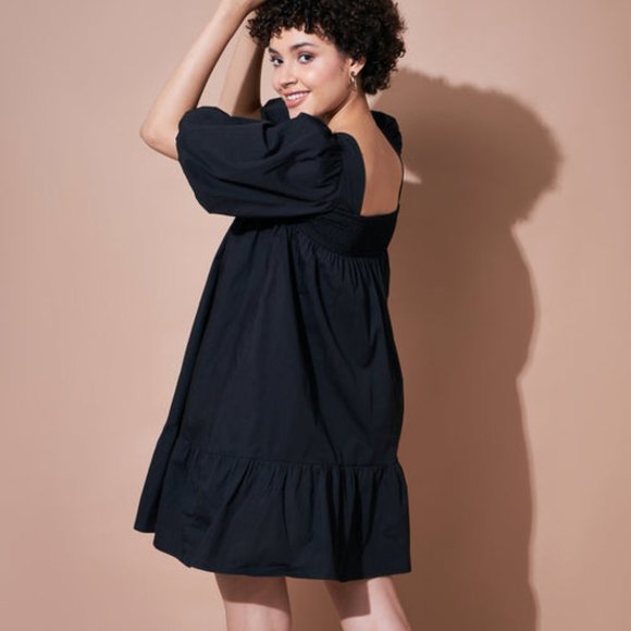 Black Cotton Poplin Puff Sleeves Tiered Dress - Picture 5 of 6